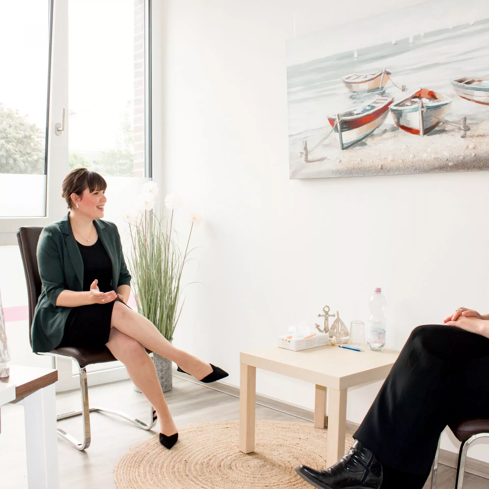 Therapeutisches Gespräch in einem Behandlungszimmer des MVZ am Ostebogen.
